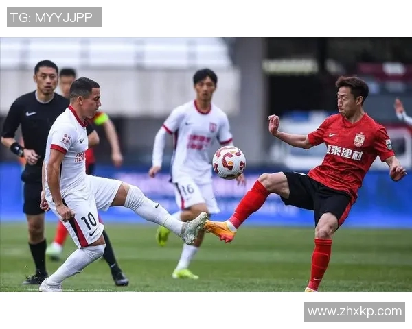 中超联赛惊现绝杀瞬间韦世豪凭借精彩进球助球队逆转胜利