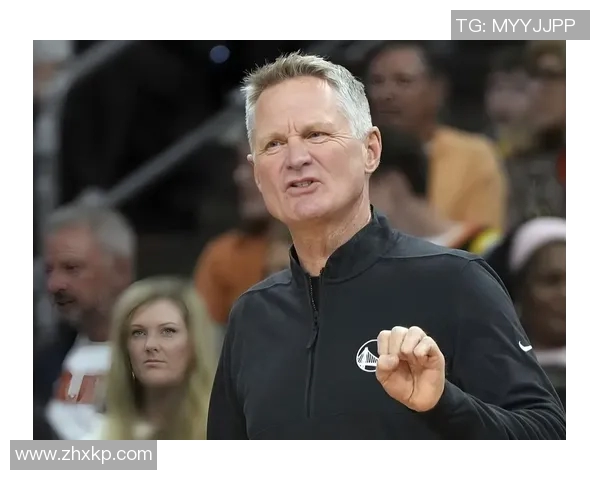 勇士助教赛后怒斥裁判：以我们的表现来看，我们应该赢球