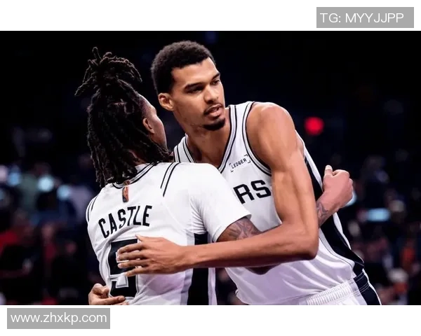 马刺对阵中国男篮,预演NBA新赛季前瞻大戏 马刺对阵中国男篮,预演NBA新赛季前瞻大戏